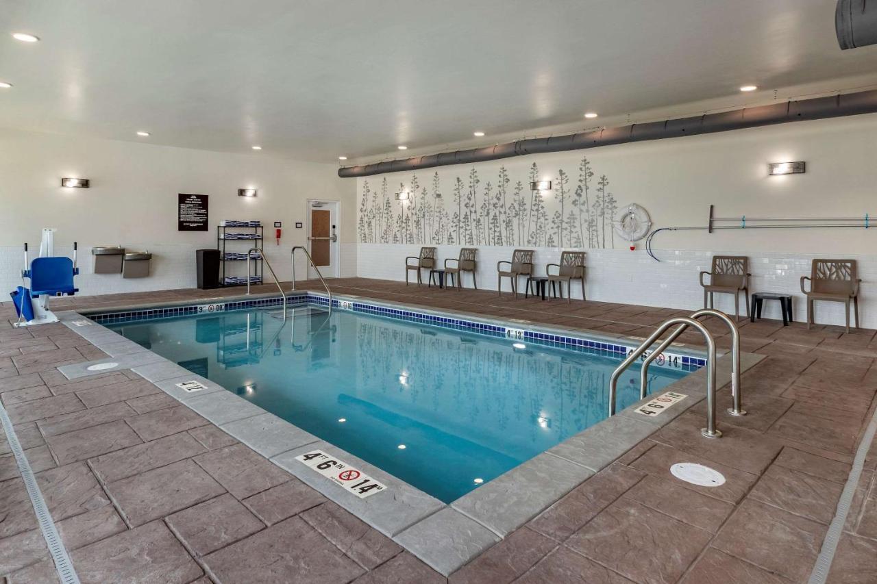 Mainstay Suites Waukee-West Des Moines Exteriér fotografie